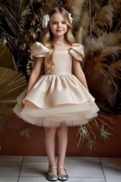 Kız Çocuk Omuzları Fiyonk Detaylı Kayık Yaka İçi astarlı Eteği Kabarık Bej Abiye