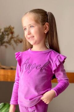 Kız Çocuk Omuzlarında Fırfır Detayı Angel Yazı İşlemeli Kadife Mor Taytlı Takım