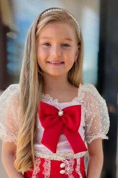 Kız Çocuk Kare Yaka Şeffaf Tül Detaylı Kırmızı Şortlu Takım