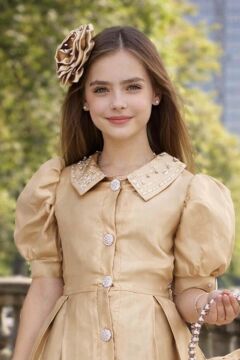 Kız Çocuk Yakası İnci Taş İşlemeli Düğmeli Karpuz Kollu Saten Gold Elbise