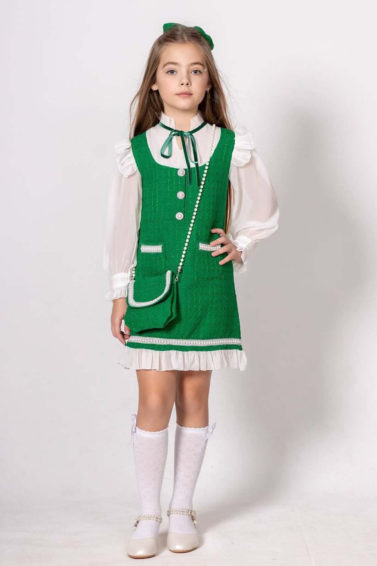 Kız Çocuk Kolları ve Yakası Şifon Etek Ucu Fırfırlı İnci İşlemeli Çift Cepli Yeşil Triko Elbise