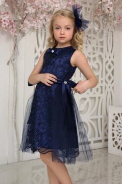 Kız Çocuk Beli Kurdela Detaylı Üzeri Yaprak Dantelli İçi Astarlı Lacivert Elbise
