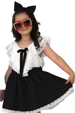 Kız Çocuk V Yaka Omuzları ve Etek Ucu Dantel İşlemeli Siyah Elbise