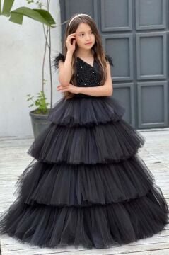 Kız Çocuk Gövdesi İnci Taş İşlemeli Kat Kat Tüllü Kolsuz Siyah Abiye