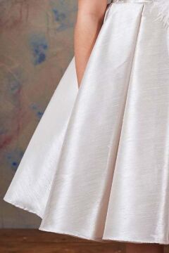 Kız Çocuk Balon Kollu Taş Şerit İşleme Kemer Detaylı Pliseli Saten Gri Abiye