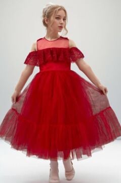 Kız Çocuk Yakası Transparan Omzu Açık Göğsü ve Kolları Güpür İşlemeli Kırmızı Abiye