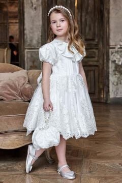 Kız Çocuk Bebe Yaka Detaylı Üzeri Boydan Dantel İşlemeli Astarlı Kabarık Beyaz Abiye