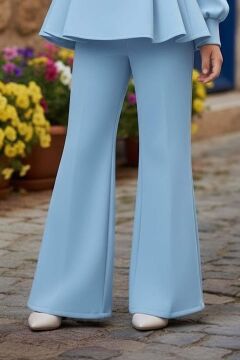 Kız Çocuk Yakası İnci Detaylı ve Astarlı Bluz Bol Kesim Pantolon Kemerli Mavi Alt Üst Takım