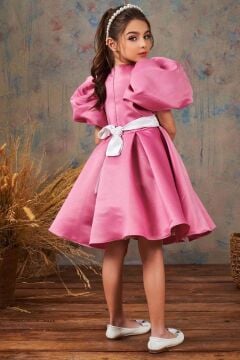 Kız Çocuk Bebe Yakalı Yakası Kurdela ve Beli Şerit Detaylı Balon Kollu Pileli Pudra Abiye
