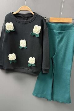 Kız Çocuk Üzeri Gül Figürlü 3 İplik Siyah Kazak Bol Kesim Skuba Kumaş Alt Üst Takım