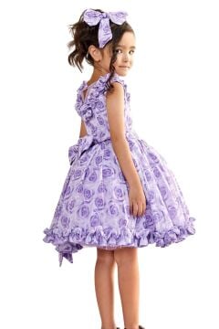 Kız Çocuk Yakası ve Etek Ucu Fırfırlı Üzeri Gül Baskılı Kolsuz Lila Elbise