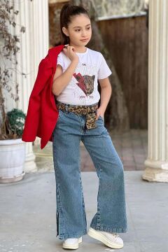 Kız Çocuk Leopar Yazı ve Digital Baskılı Tişört Bol Kesim Pantolon Kırmızı Blazer Ceket Alt Üst Takım