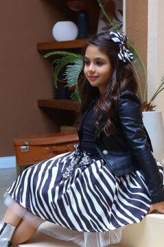 Kız Çocuk Deri Ceket ve Zebra Baskılı Saten Siyah Etekli Takım