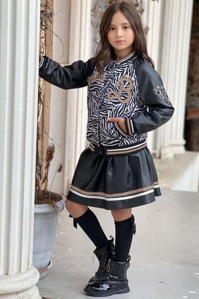 Kız Çocuk V Cool Yazı Baskılı Sweatshirt Zebra ve Gold Şerit Detaylı Deri Ceketli Etekli Takım