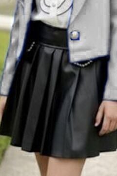 Kız Çocuk Elmas Taşlı Volanlı Gömlek Beyaz Blazer Ceket Taş Detaylı Deri Etekli Takım