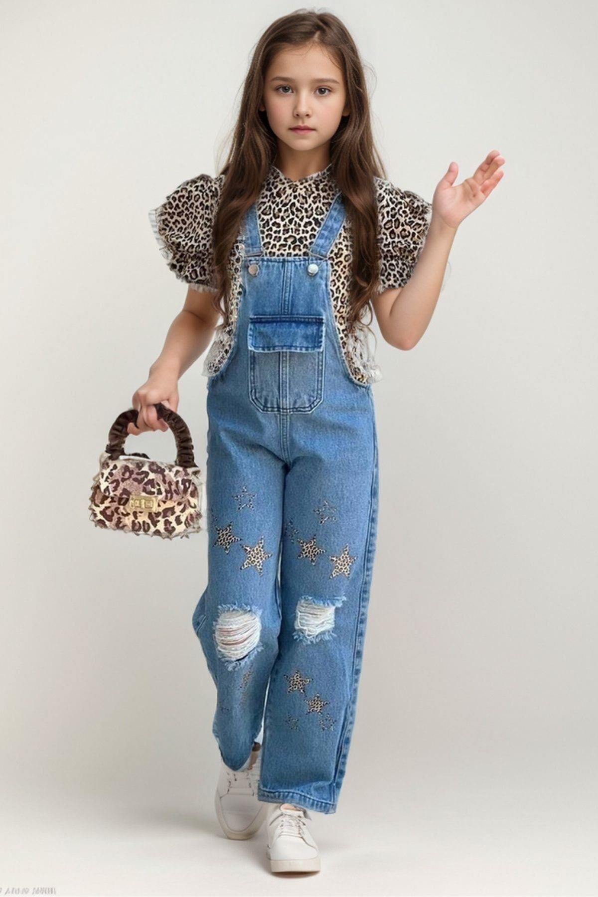 Kız Çocuk Leopar Desenli Balon Kollu Bluz Yıldız Baskılı Yırtık Detaylı Kot Tulum