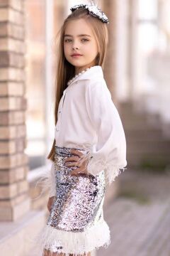 Kız Çocuk Kol Uçları ve Etek Uçu Kırçıllı Pulpaytet Detaylı Gümüş Etekli Takım