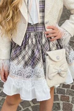 Kız Çocuk Kol Uçları Tüylü Beyaz Şanel Ceket Etek Ucu Dantel İşlemeli Ekose Elbise