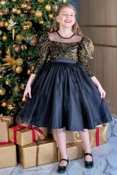 Kız Çocuk Kayık Yaka Şeffaf Tül ve Göğsü Kadife Pul Detaylı Eteği Kabarık Balon Kol Siyah Abiye