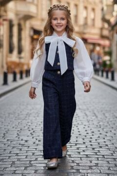 Kız Çocuk Fular Detay, Şifon Gömlek Kare Desen Triko Yelek ve Şanel Pantolon Lacivert Alt Üst Takım