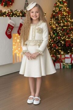 Kız Çocuk Yakası ve Beli Fırfır Detaylı Üzeri Kare Desenli Gold Şanel Elbise