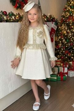 Kız Çocuk Yakası ve Beli Fırfır Detaylı Üzeri Kare Desenli Gold Şanel Elbise