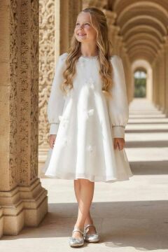 Kız Çocuk Yakası ve Bilekleri İnci İşlemeli Üzeri Boydan 3D Yonca Detaylı İçi Astarlı Beyaz Elbise