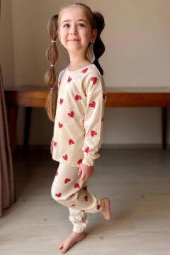 Kız Çocuk Küçük Sevimli Kalp Baskılı Krem Pijama Takımı