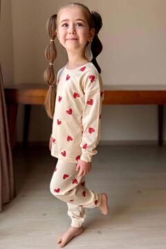 Kız Çocuk Küçük Sevimli Kalp Baskılı Krem Pijama Takımı