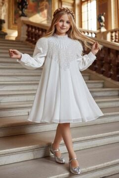 Kız Çocuk Yakası Fırfırlı ve Elmas Taştan Şal Detaylı Pliseli Şifon Beyaz Elbise