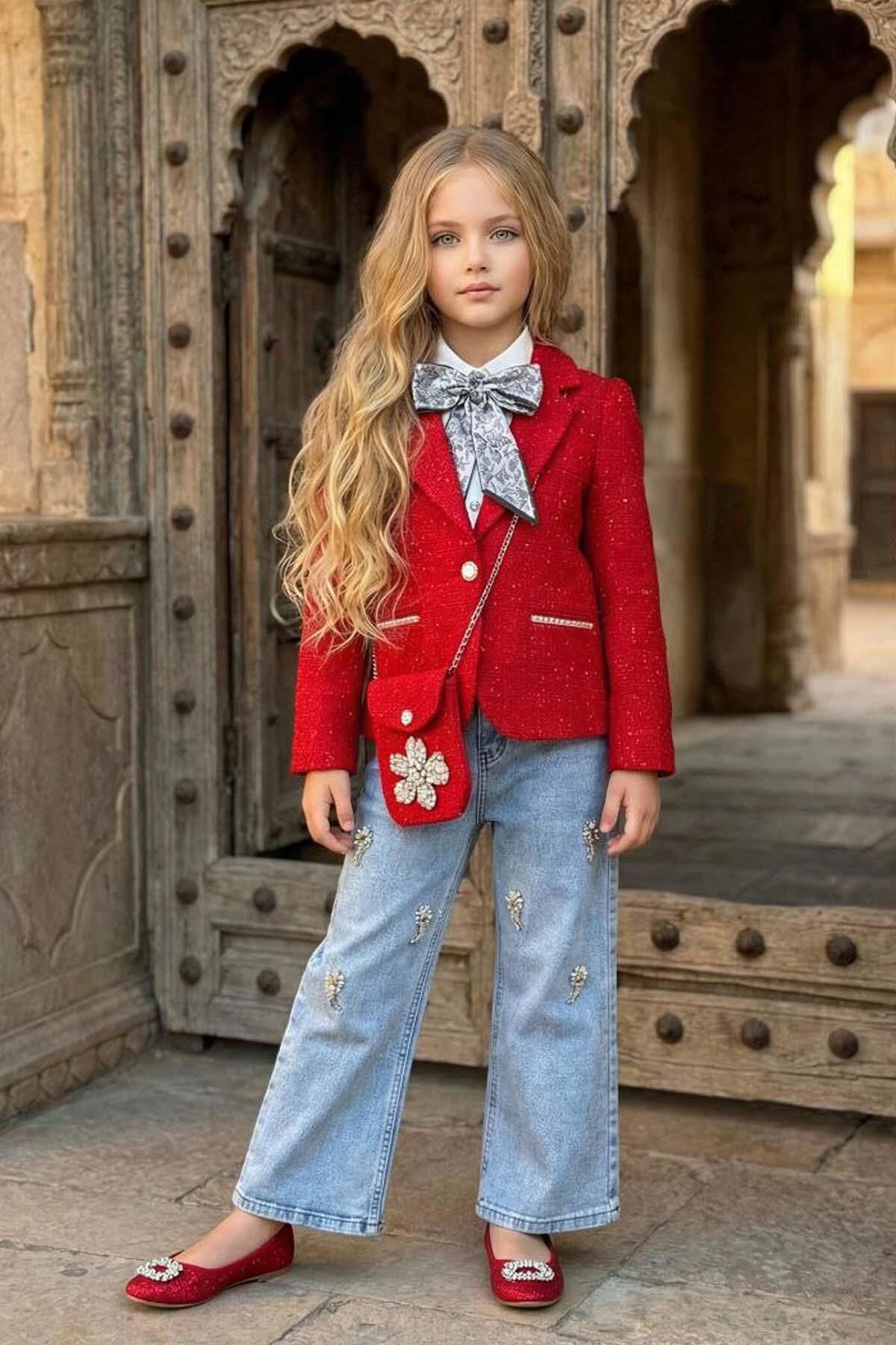 Kız Çocuk Fularlı Şifon Gömlek, Şanel Kırmızı Ceket ve Taş Detaylı Bol Kesim Pantolon Alt Üst Takım