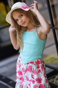 Kız Çocuk Kaşkorse Crop ve Dijital Baskılı Fuşya Etekli Takım