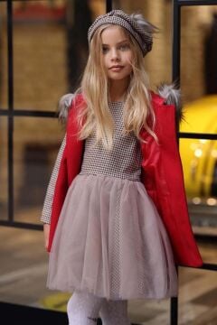 Kız Çocuk Üzeri Kare Desenli Eteği Tüllü Elbise Kürk Detaylı Kolsuz Kırmızı Kaşe