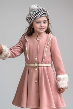 Kız Çocuk Kazayağı Desen Elbise Kolları Peluş ve Omuzları İnci İşleme Kemerli Pembe Kaşe Kaban